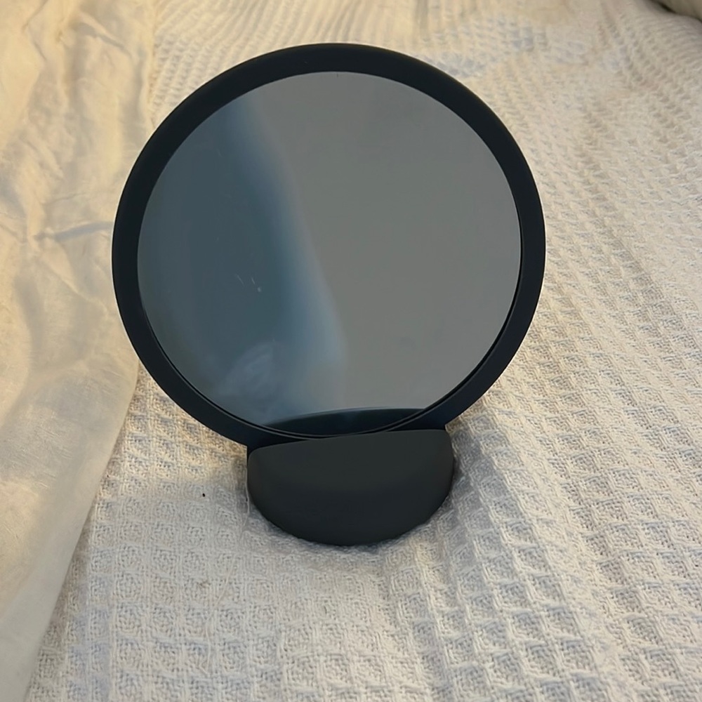 mini magnifier make up mirror